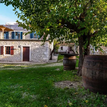 Ferienhaus Kuca Marija - Traditionelles Steinhaus Bei Zadar *