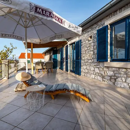 Prázdninový dům Kuca Marija - Traditionelles Steinhaus Bei Zadar *