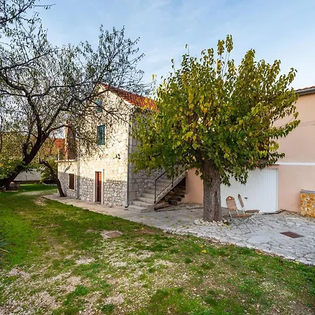 Prázdninový dům Kuca Marija - Traditionelles Steinhaus Bei Zadar *