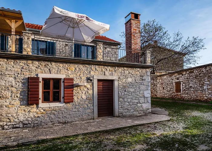 Vakantiehuis Kuca Marija - Traditionelles Steinhaus Bei Zadar