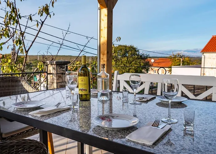 Kuca Marija - Traditionelles Steinhaus Bei Zadar * Debeljak