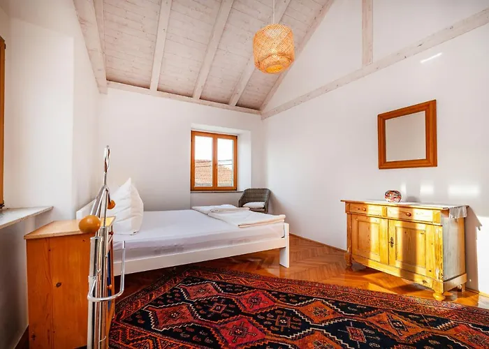 Kuca Marija - Traditionelles Steinhaus Bei Zadar Ferienhaus *