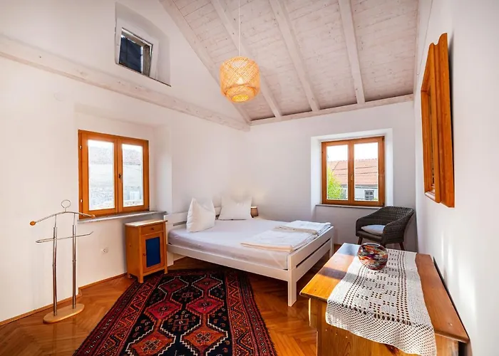 Kuca Marija - Traditionelles Steinhaus Bei Zadar Ferienhaus *